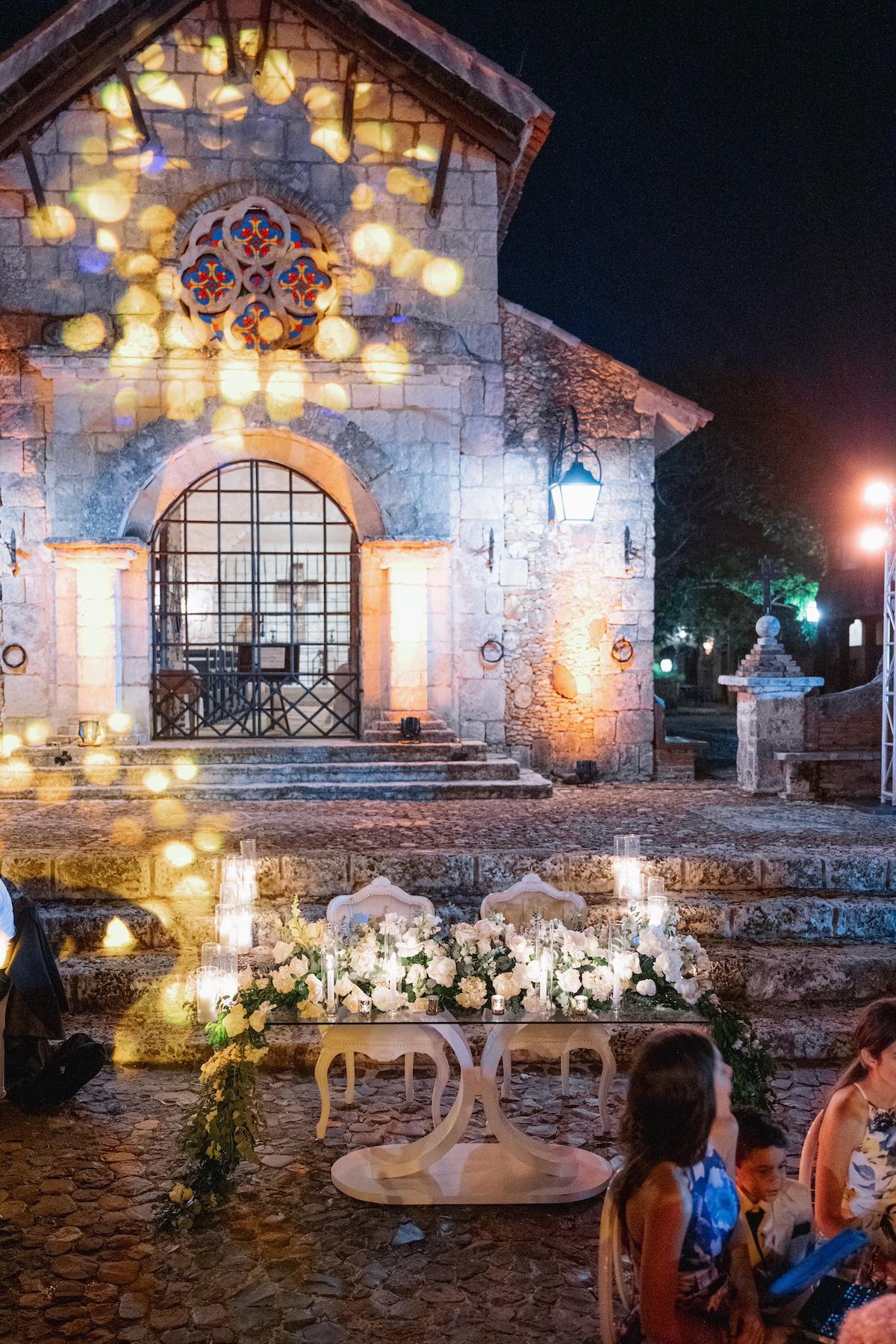A Romantic Summer Wedding at the Casa De Campo 97