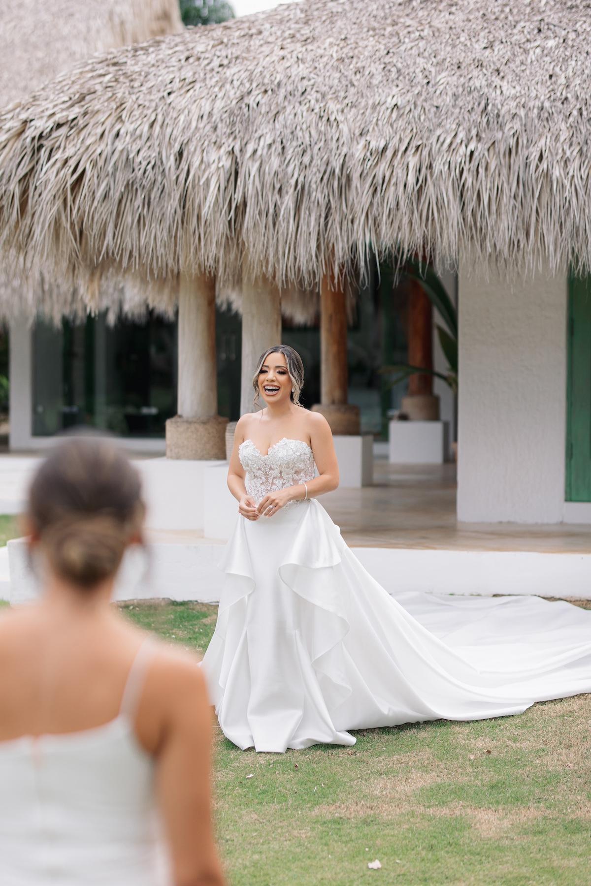 A Romantic Summer Wedding at the Casa De Campo 40