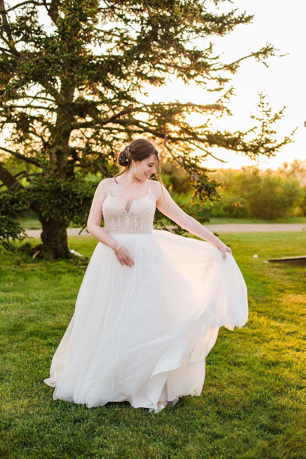 A Whimsical Spring Wedding at Martha's Vineyard 101