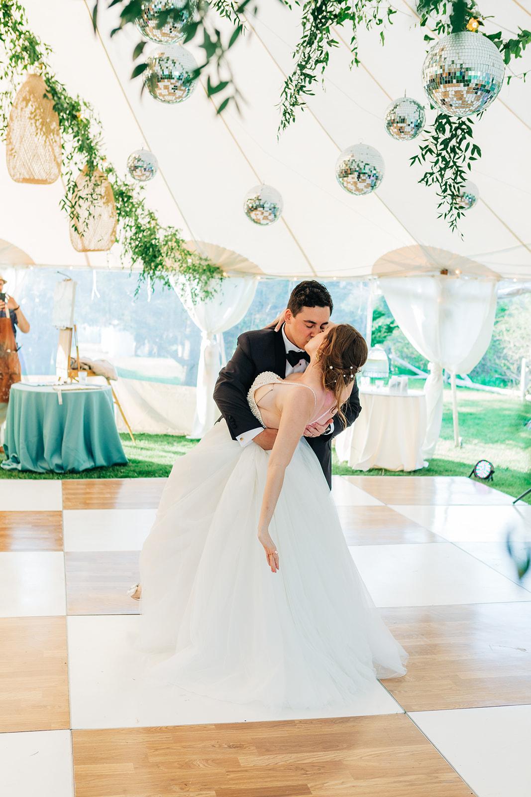 A Whimsical Spring Wedding at Martha's Vineyard 22