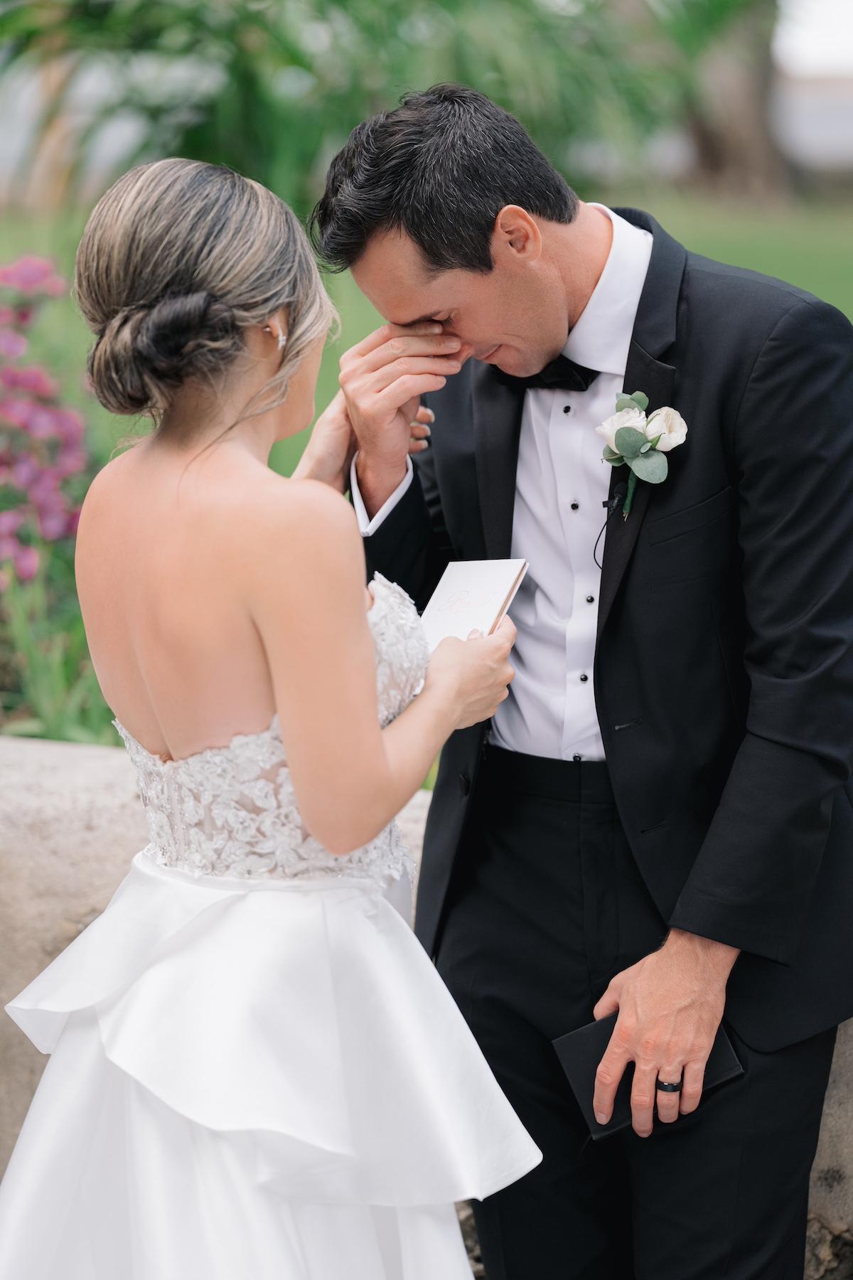 A Romantic Summer Wedding at the Casa De Campo 11