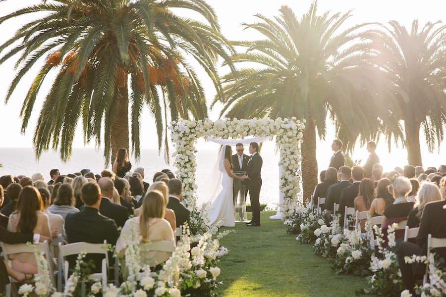 A Modern Spring Wedding at the Bel-Air Bay Club 112