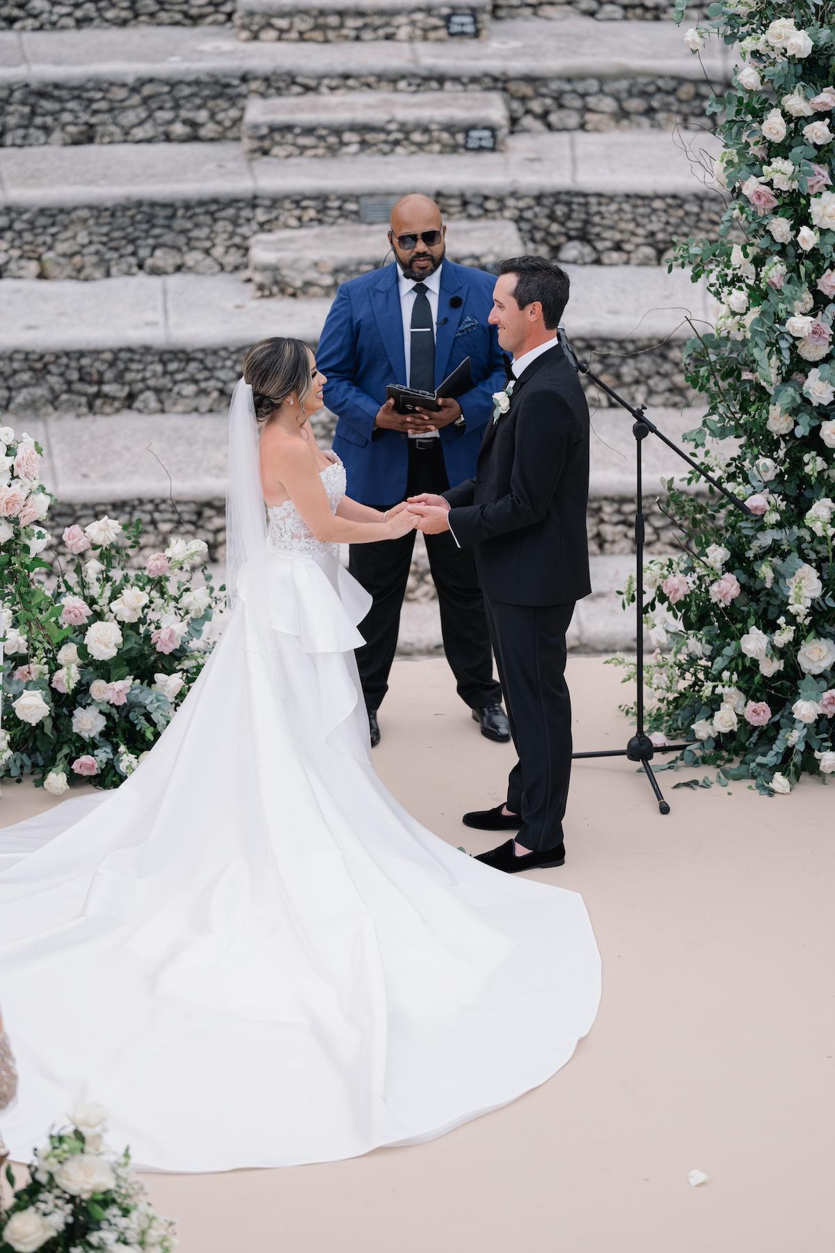 A Romantic Summer Wedding at the Casa De Campo 37