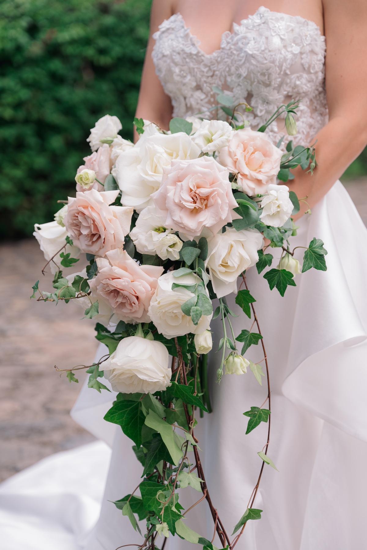 A Romantic Summer Wedding at the Casa De Campo 22