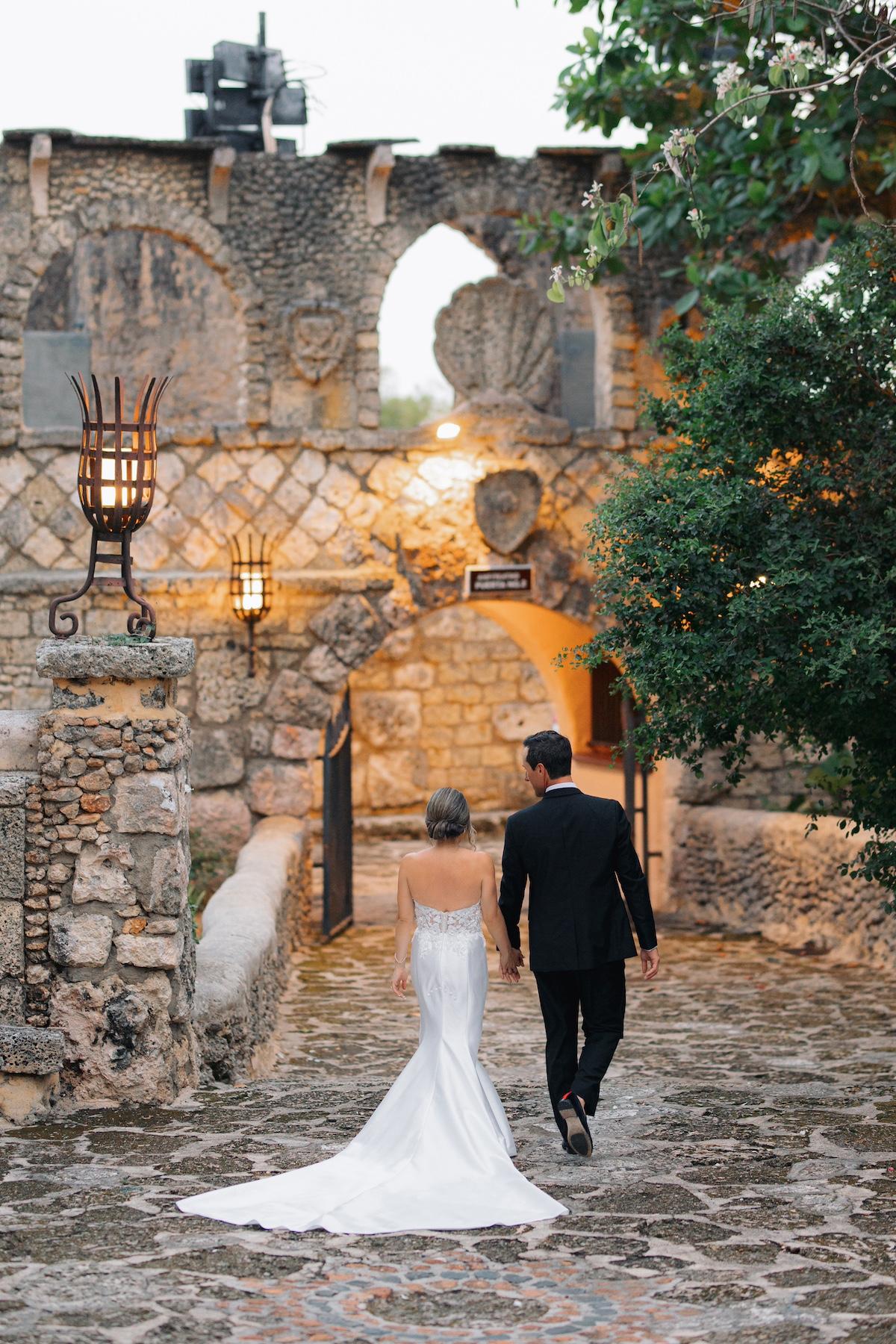 A Romantic Summer Wedding at the Casa De Campo 72