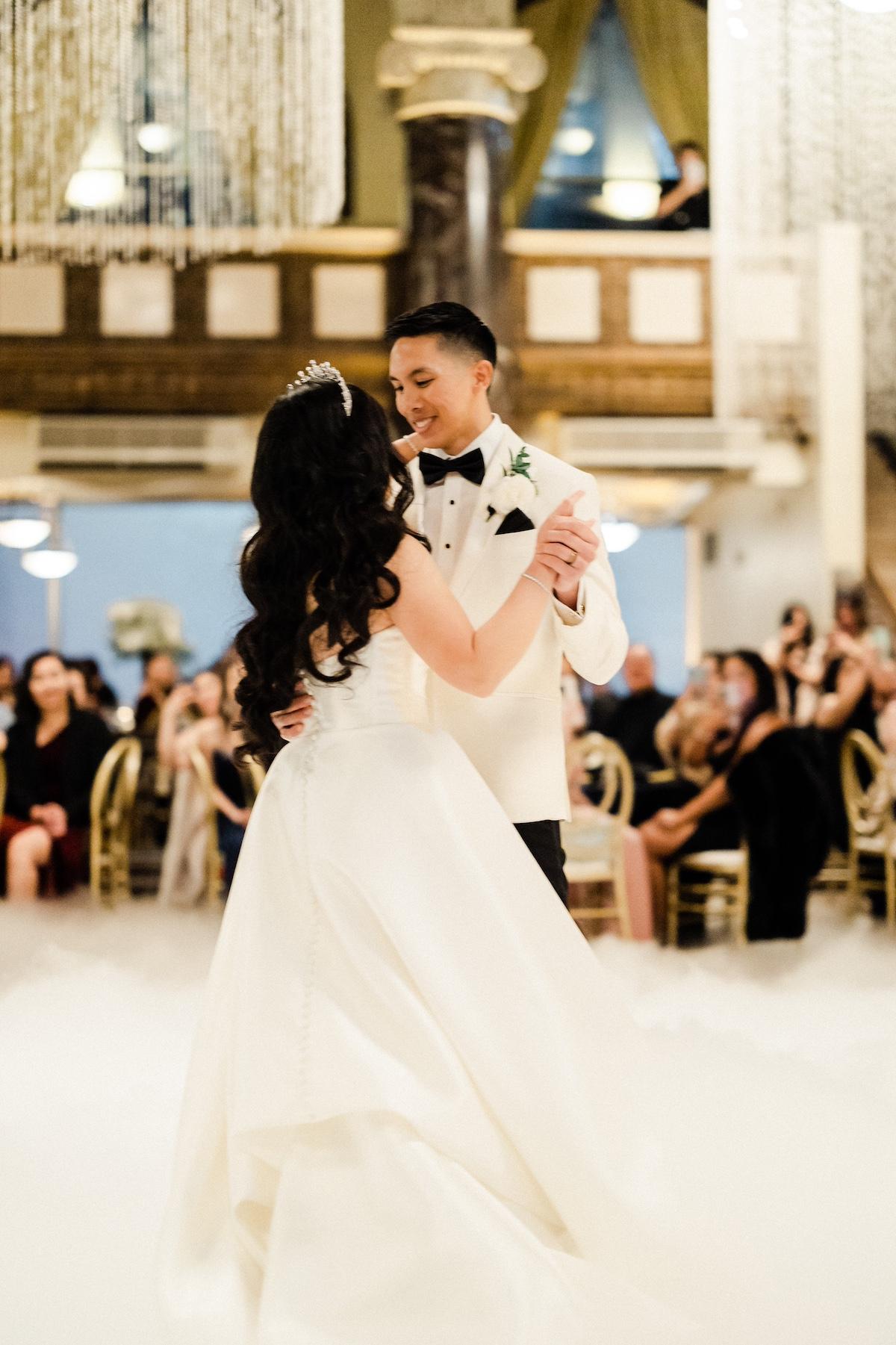 A Glamorous Spring Wedding at The Majestic 25