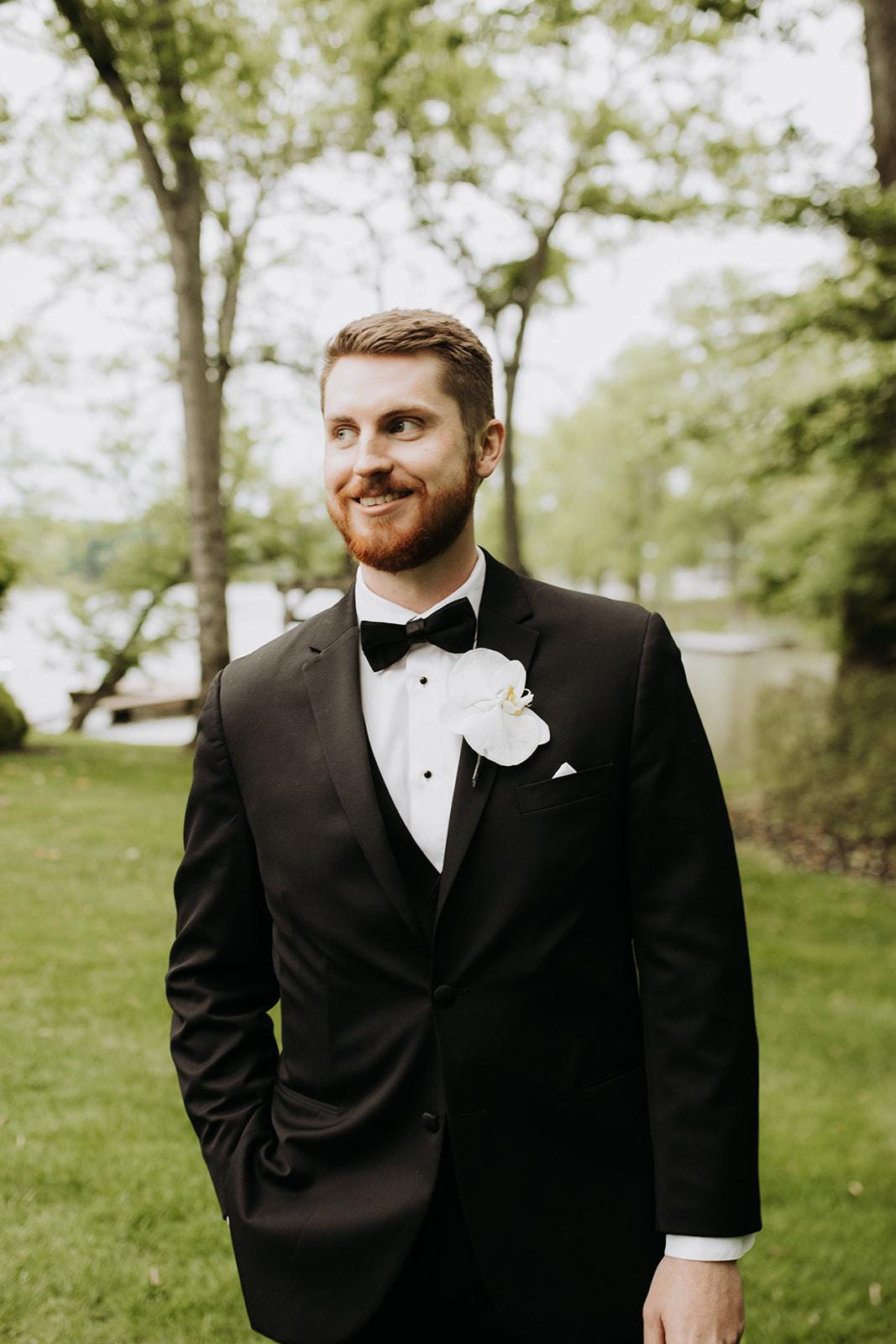 A Classic Spring Wedding at The Estate at Cherokee Dock 12