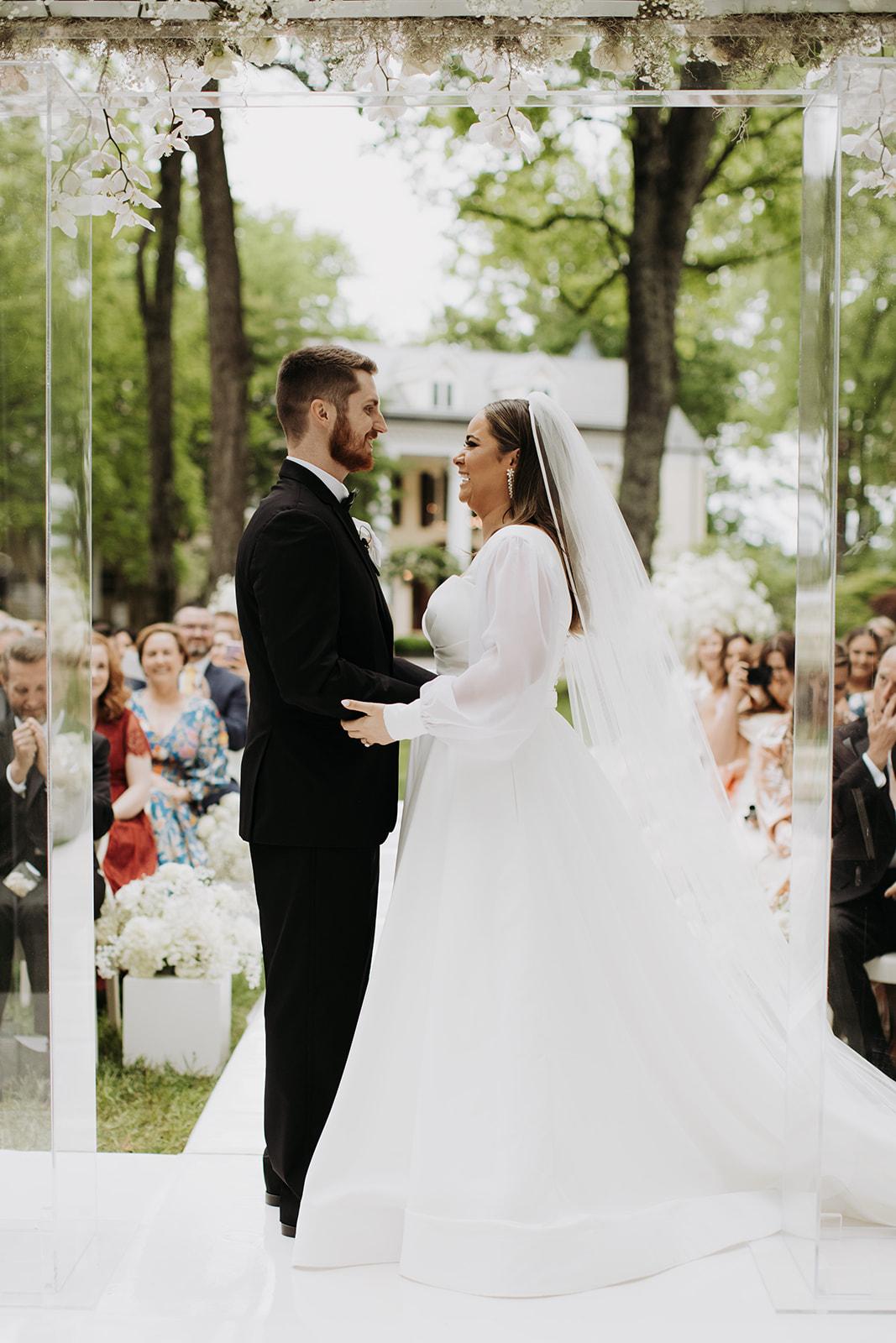 A Classic Spring Wedding at The Estate at Cherokee Dock 25