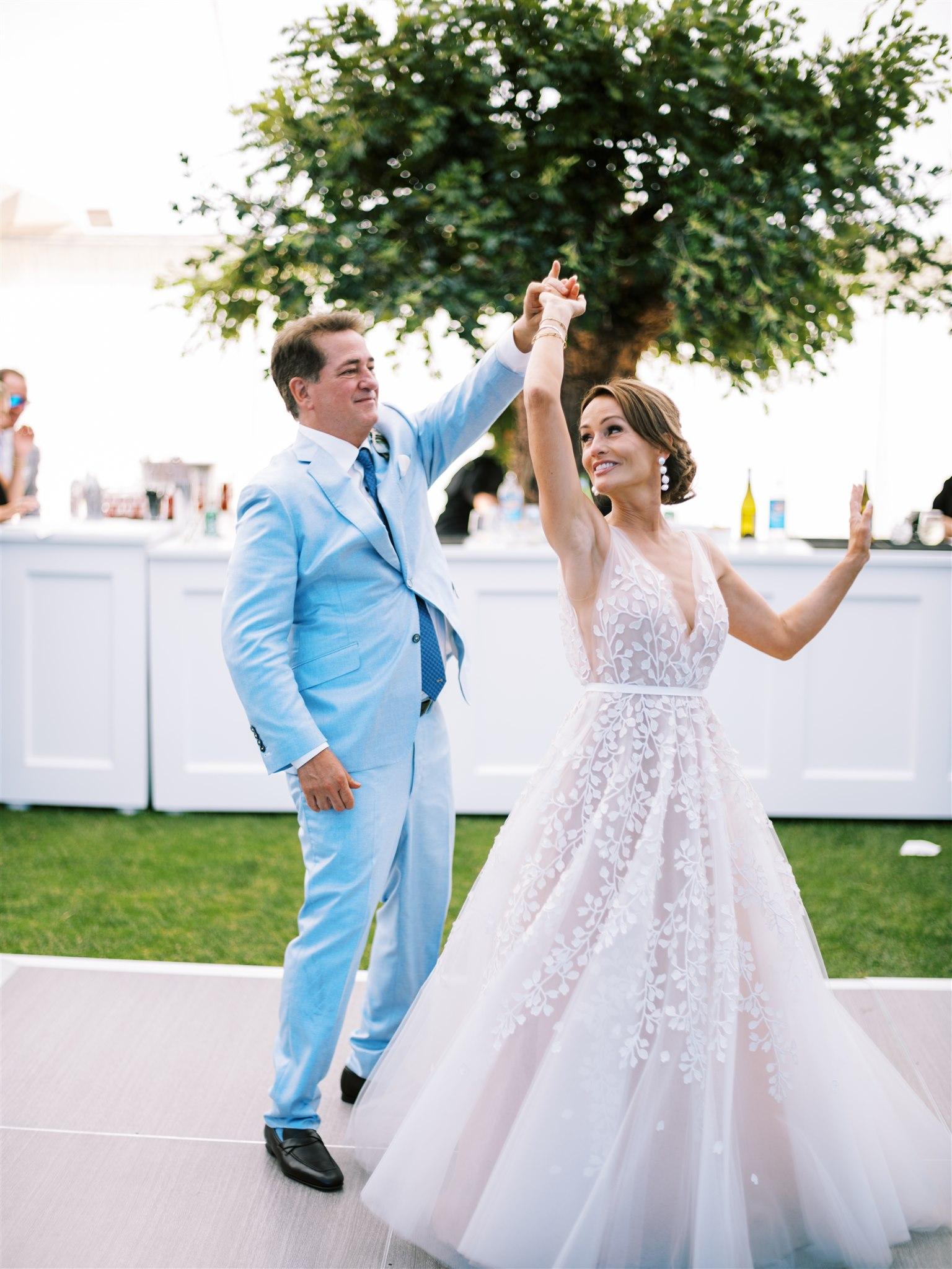 A Romantic Summer Wedding on Hayden Lake 33