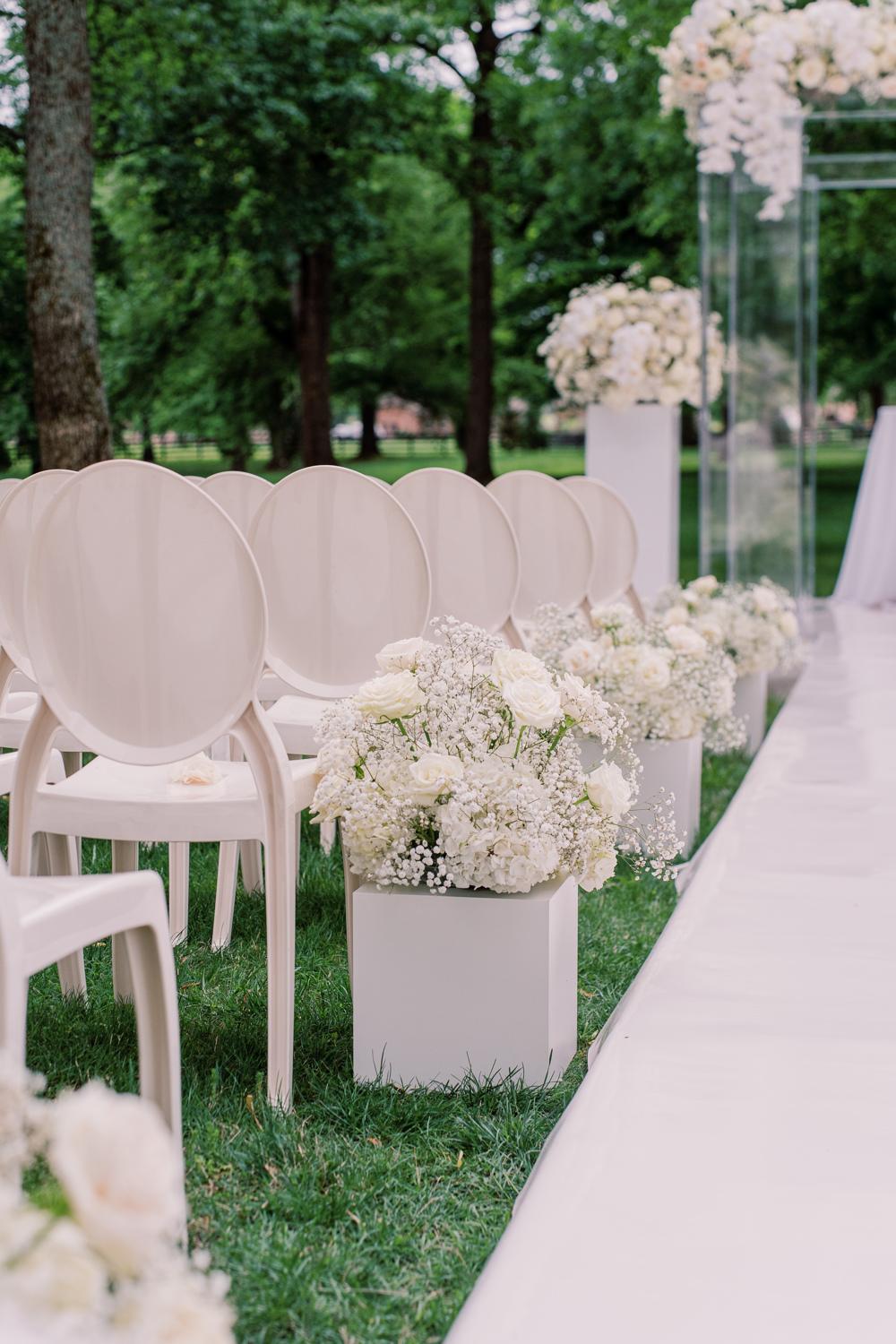 A Classic Spring Wedding at The Estate at Cherokee Dock 85