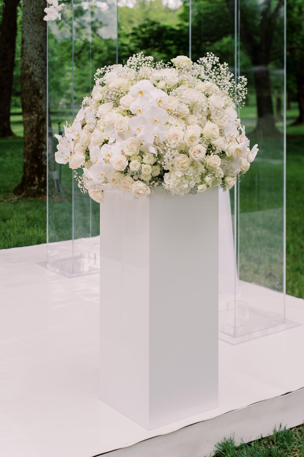 A Classic Spring Wedding at The Estate at Cherokee Dock 43
