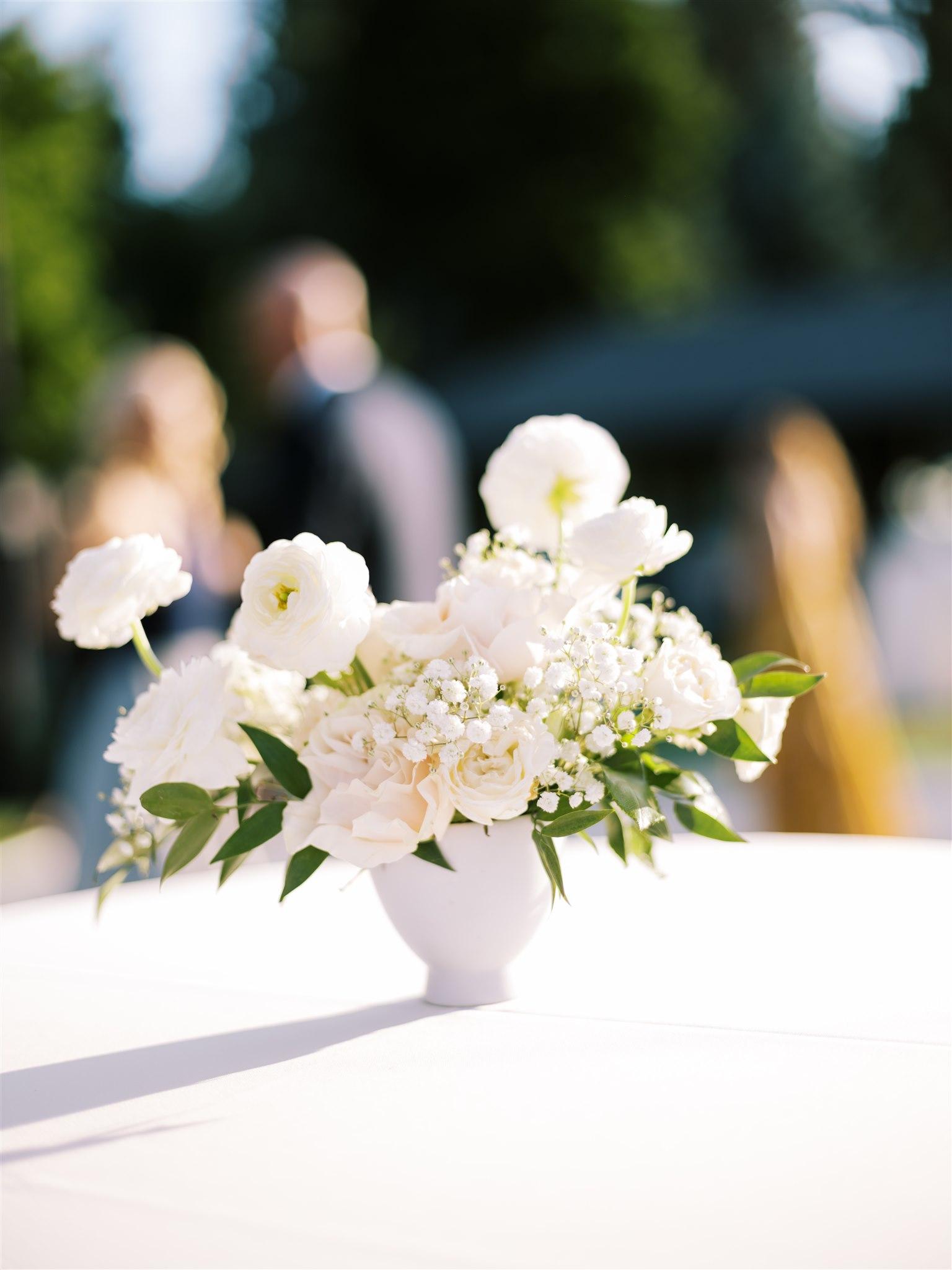 A Romantic Summer Wedding on Hayden Lake 3