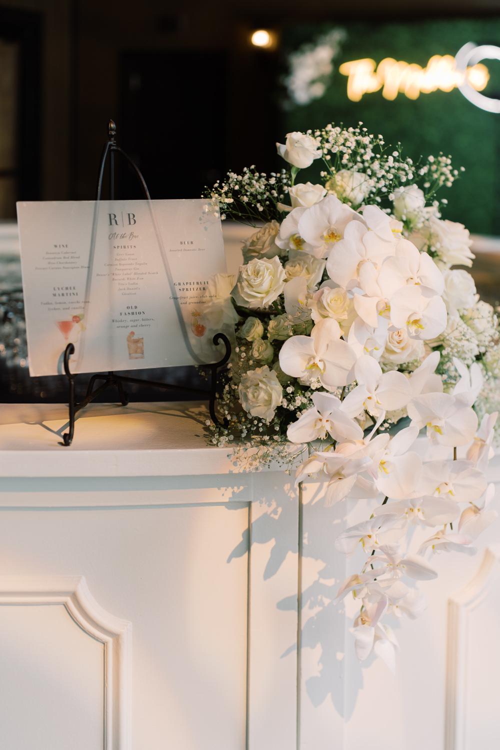 A Classic Spring Wedding at The Estate at Cherokee Dock 34
