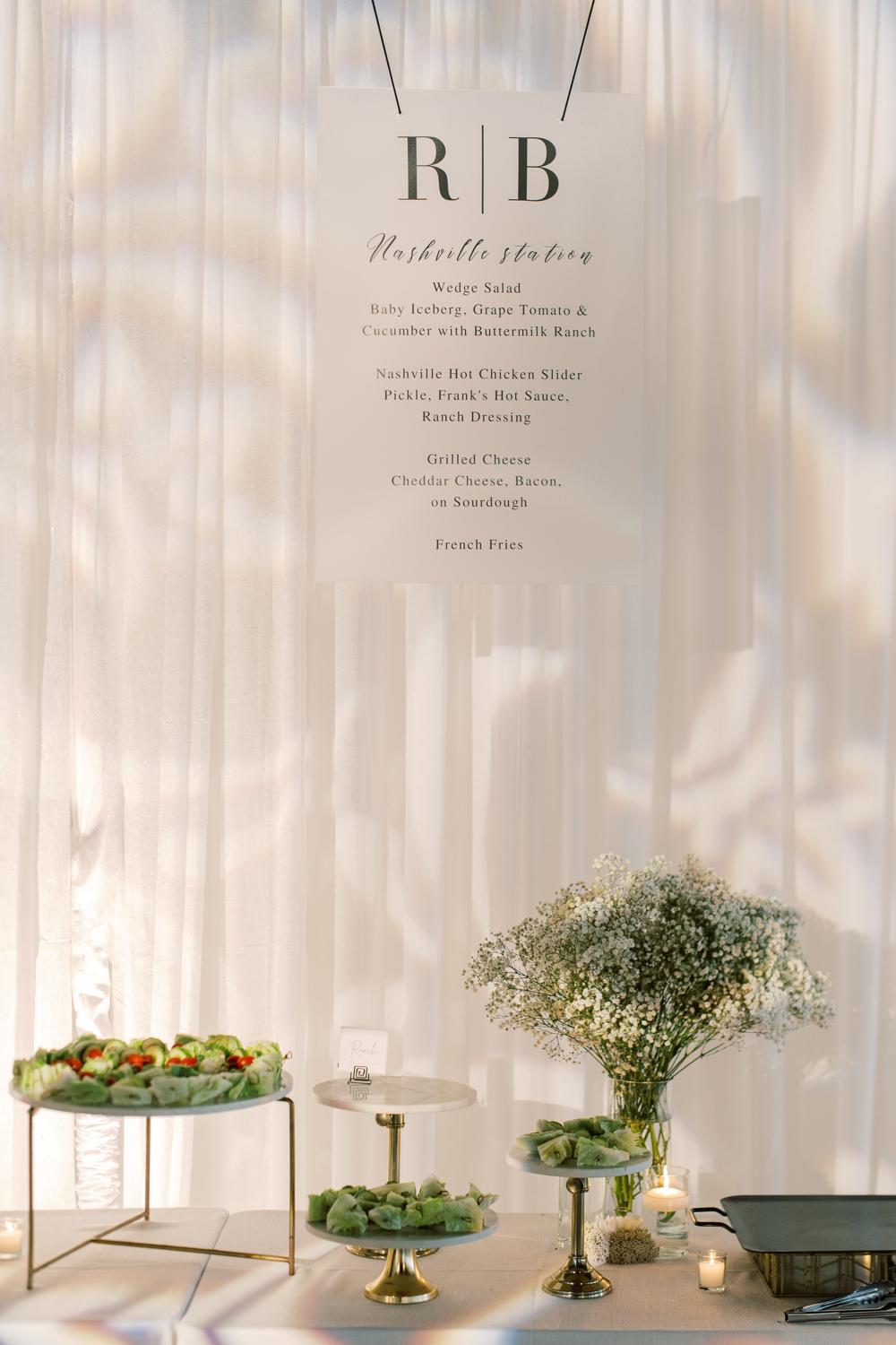 A Classic Spring Wedding at The Estate at Cherokee Dock 26