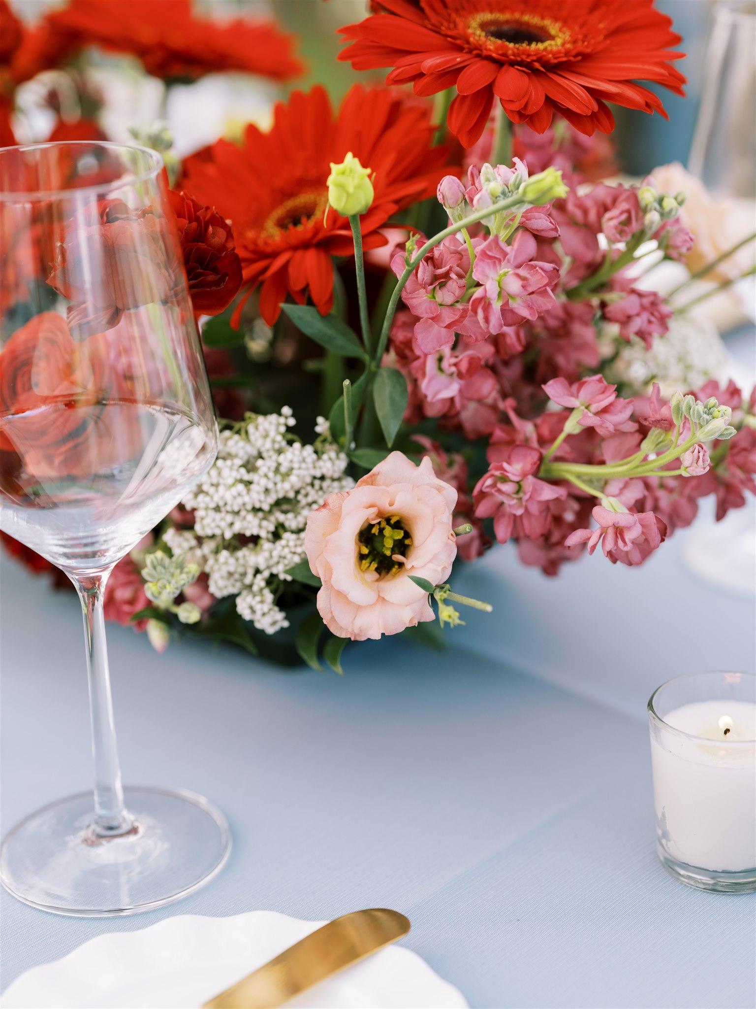 A Romantic Summer Wedding on Hayden Lake 31