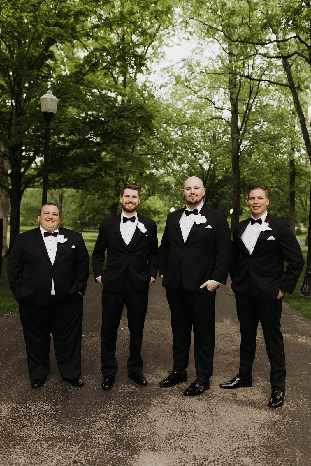 A Classic Spring Wedding at The Estate at Cherokee Dock 90