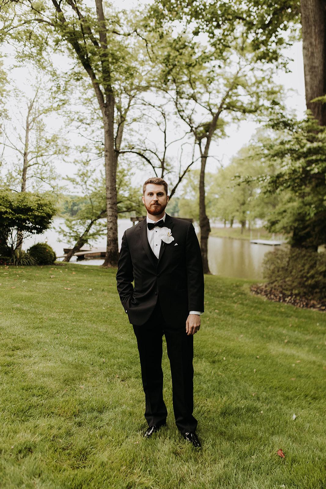 A Classic Spring Wedding at The Estate at Cherokee Dock photo 2