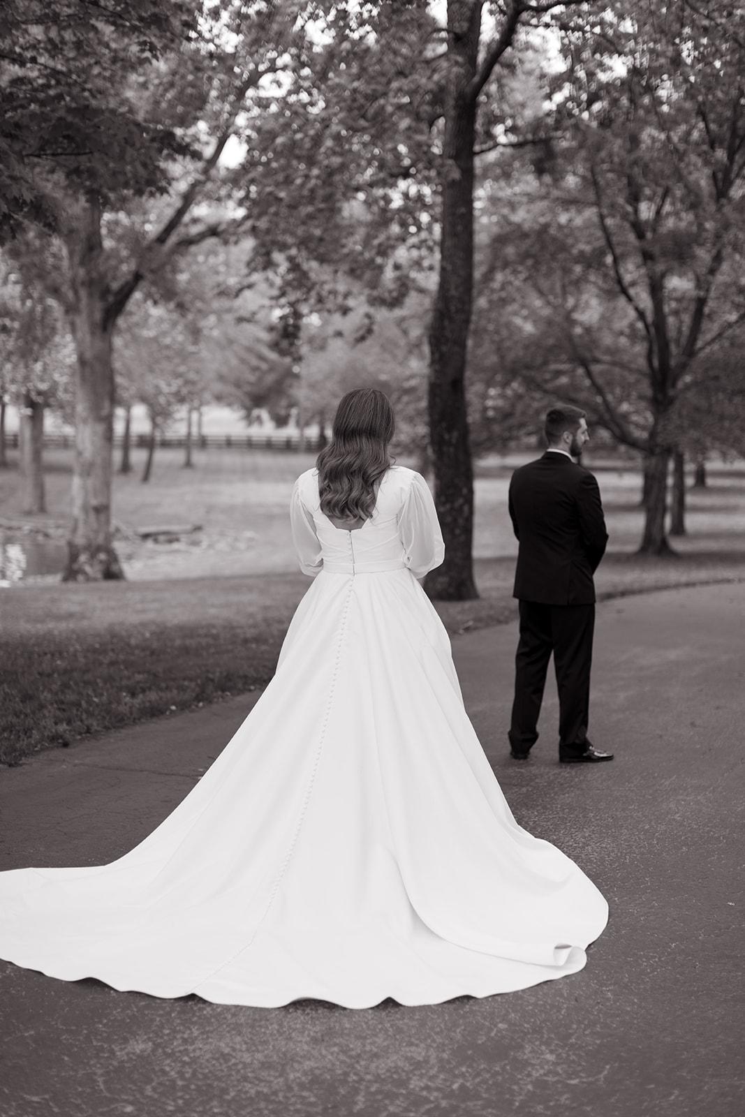 A Classic Spring Wedding at The Estate at Cherokee Dock 36