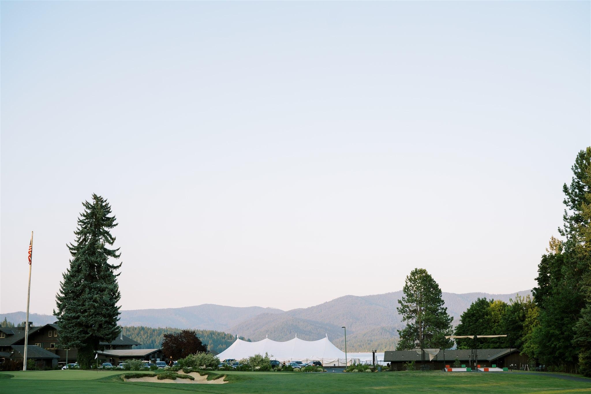 A Romantic Summer Wedding on Hayden Lake 7