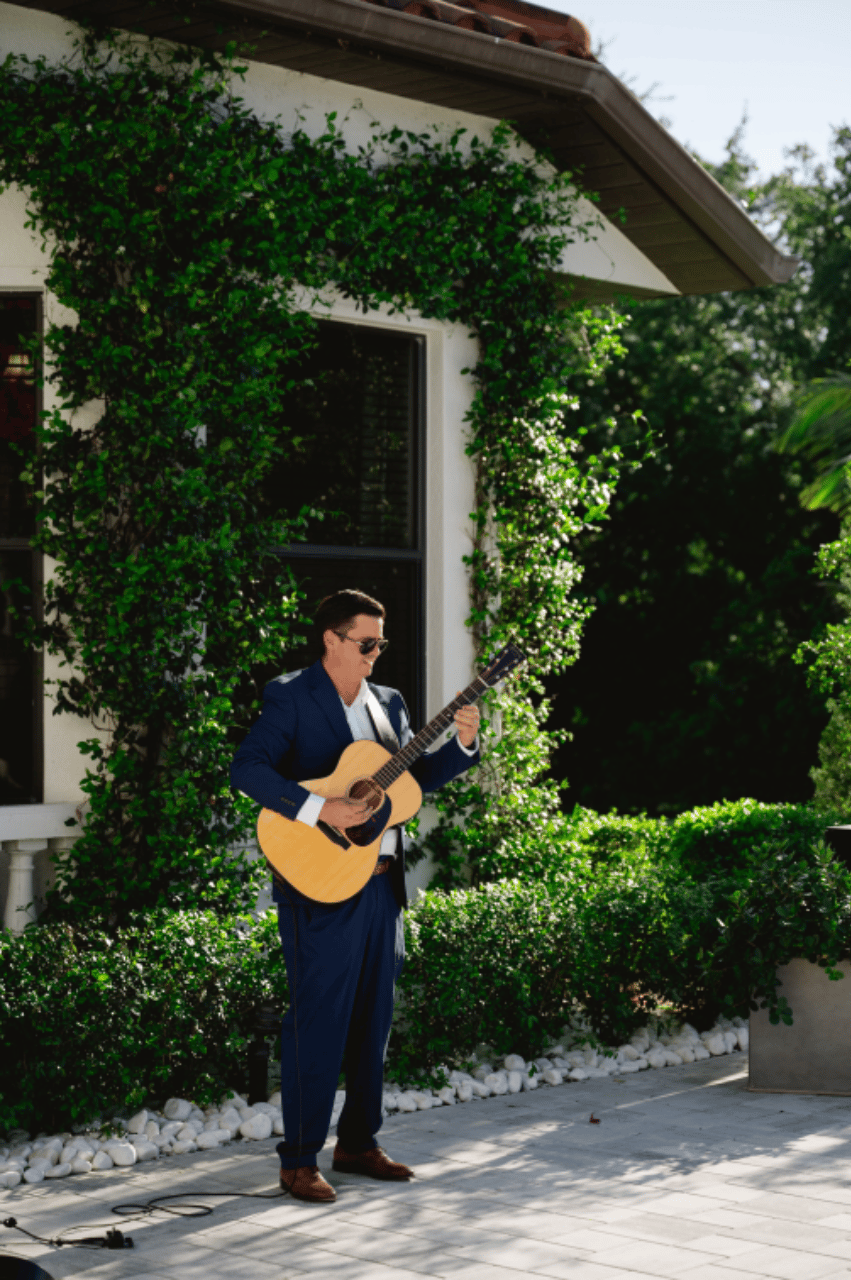 Jim Gabelbauer | Event Guitarist portfolio 2