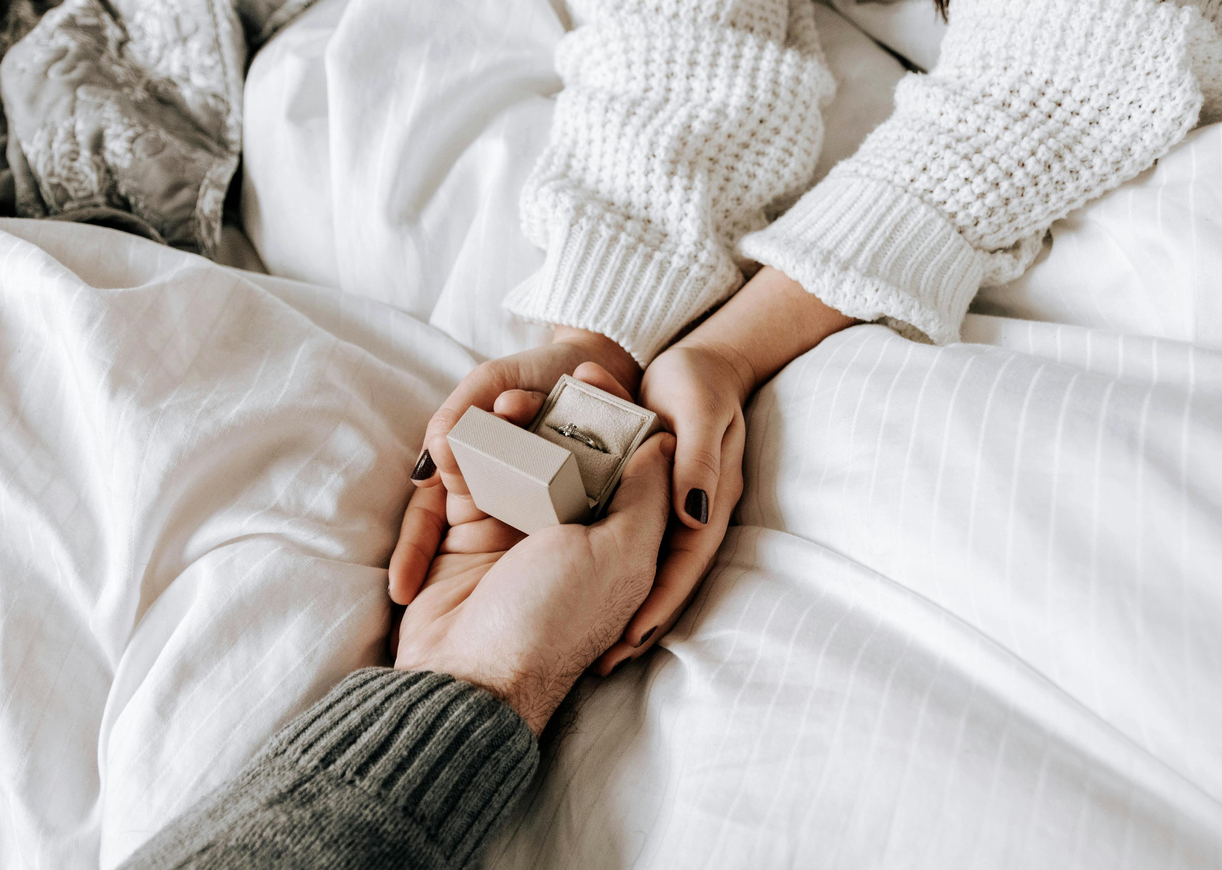 Research Says a Big Engagement Ring Means You're More Likely to Divorce