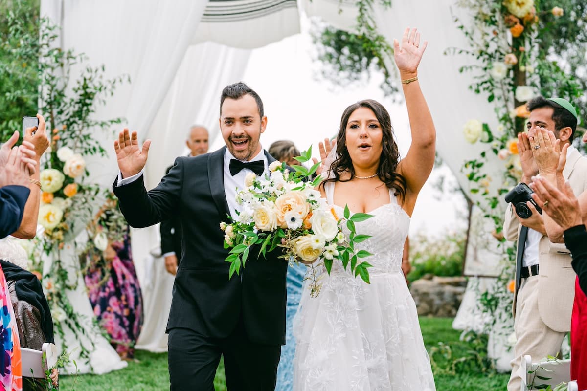 A Romantic Spring Wedding at Stonewall Ranch Malibu 6