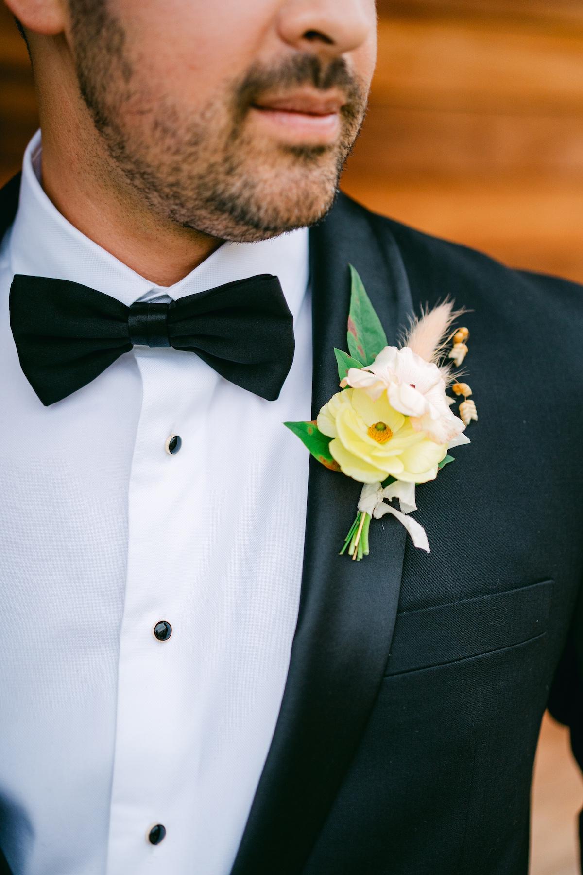 A Romantic Spring Wedding at Stonewall Ranch Malibu 76