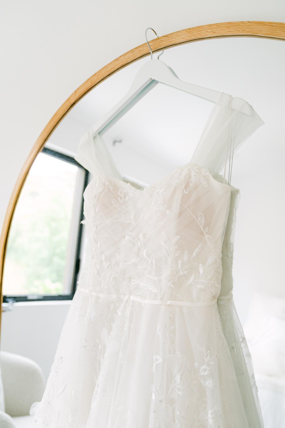 A Romantic Spring Wedding at Stonewall Ranch Malibu 13