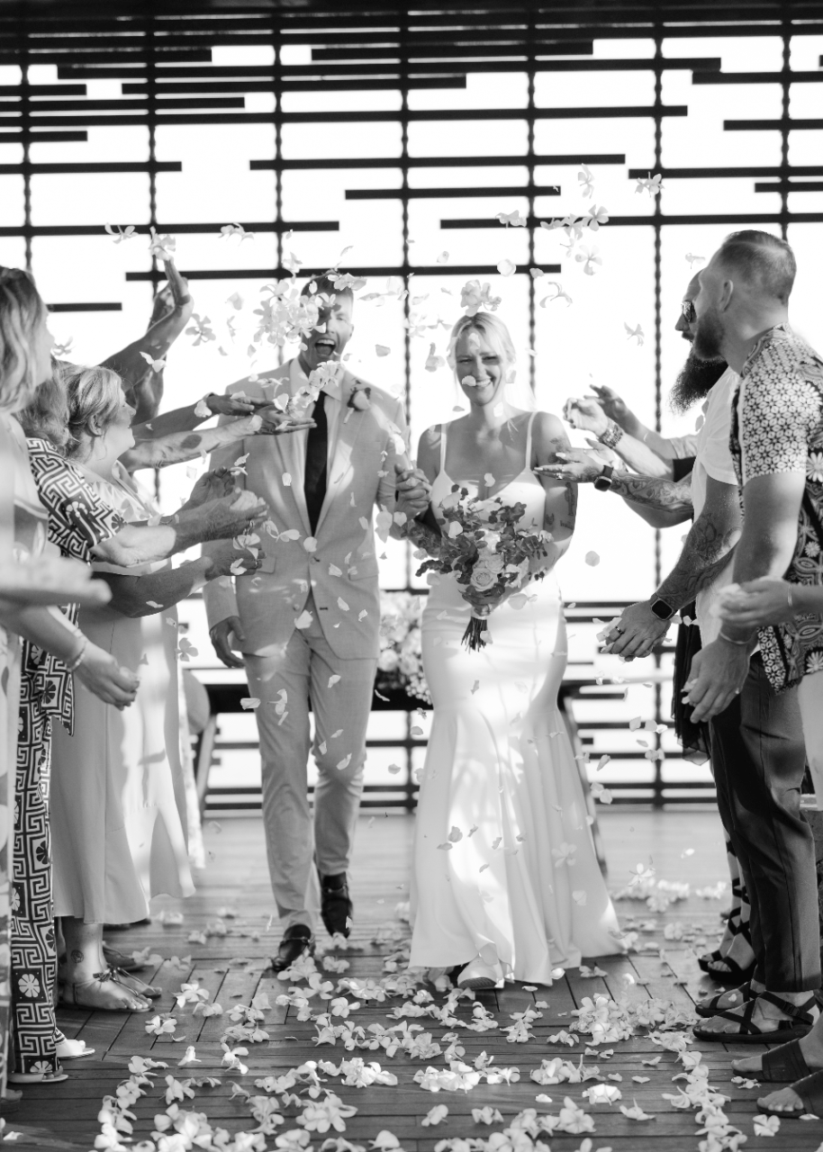 A Modern Summer Wedding at Alila Villa Uluwatu photo 4
