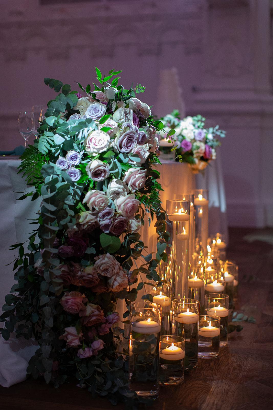 A Glamorous Summer Wedding at the Notre-Dame Basilica 47