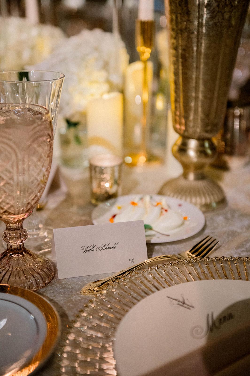 A Glamorous Fall Wedding at the Indiana Roof Ballroom 26