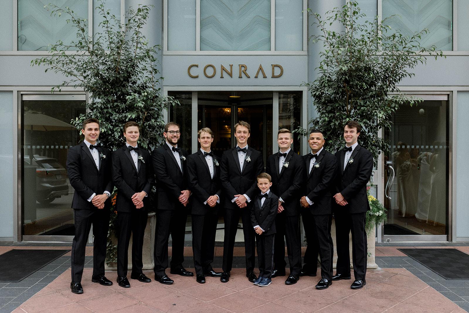 A Glamorous Fall Wedding at the Indiana Roof Ballroom 27