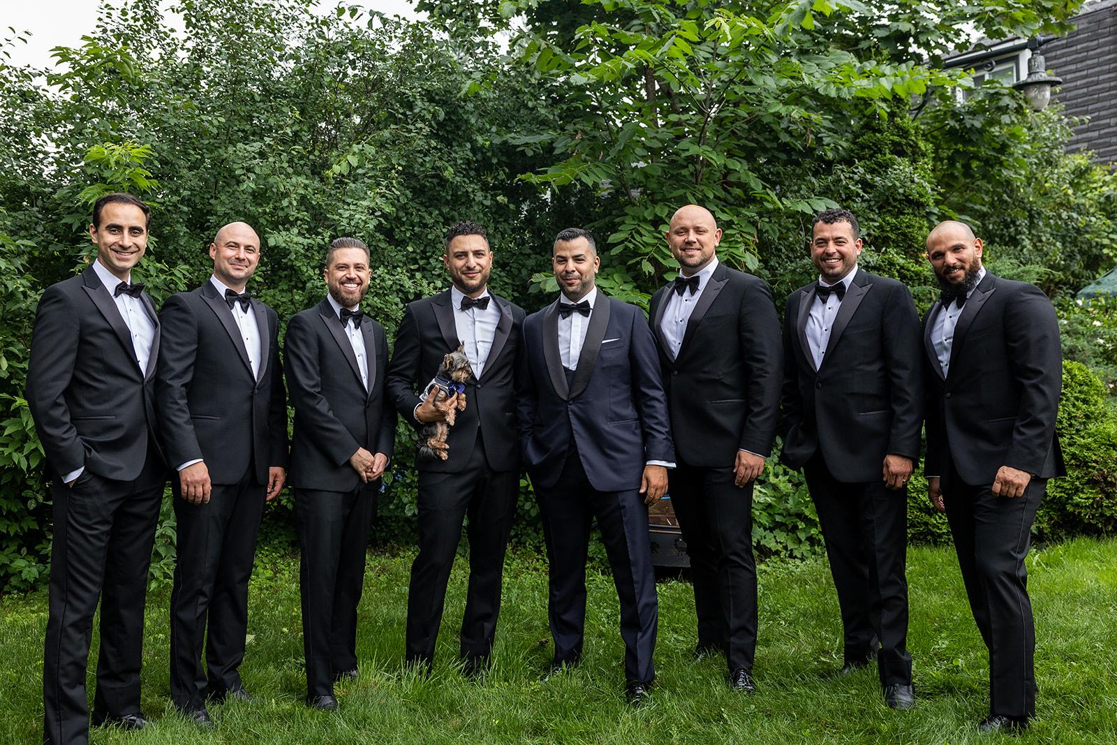 A Glamorous Summer Wedding at the Notre-Dame Basilica 74