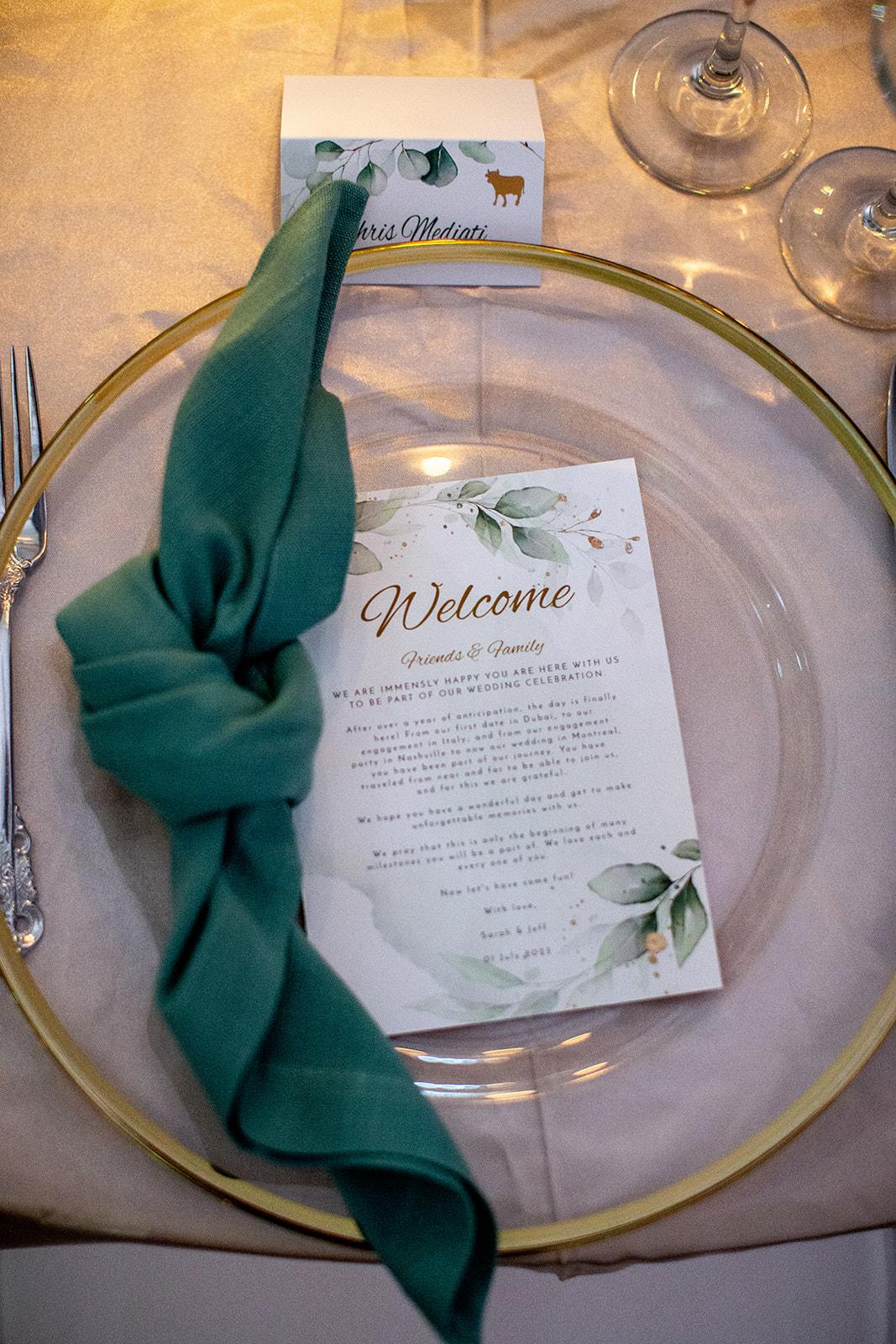 A Glamorous Summer Wedding at the Notre-Dame Basilica 75
