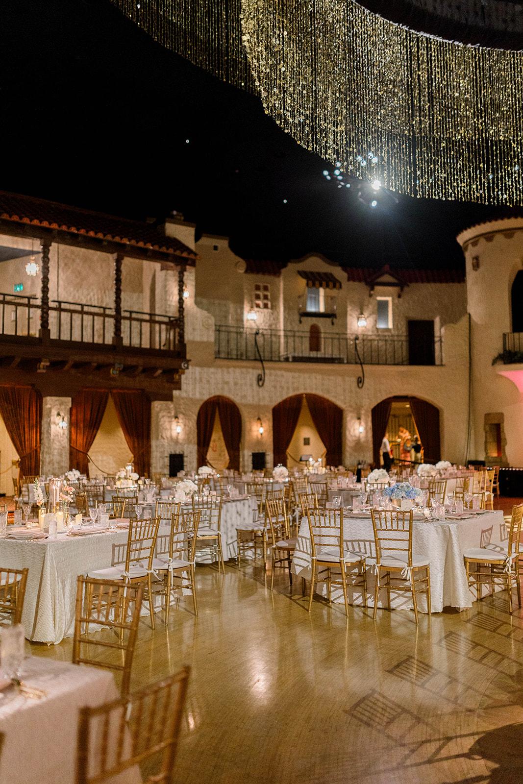 A Glamorous Fall Wedding at the Indiana Roof Ballroom 82