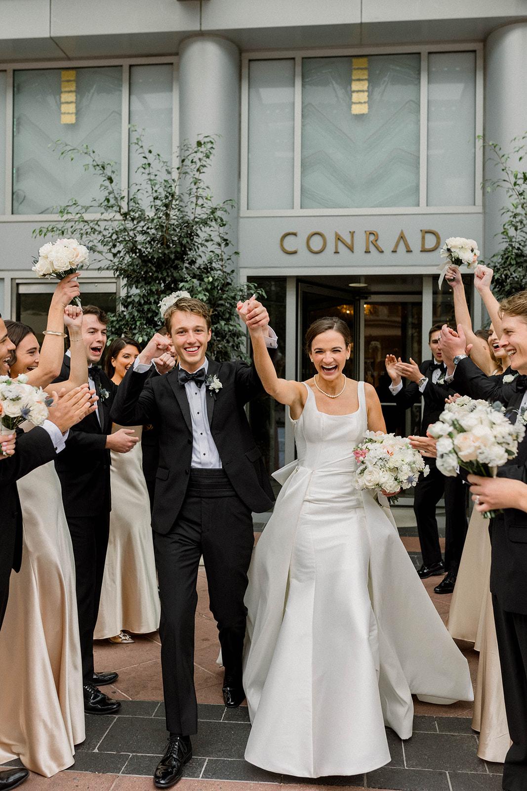 A Glamorous Fall Wedding at the Indiana Roof Ballroom 52