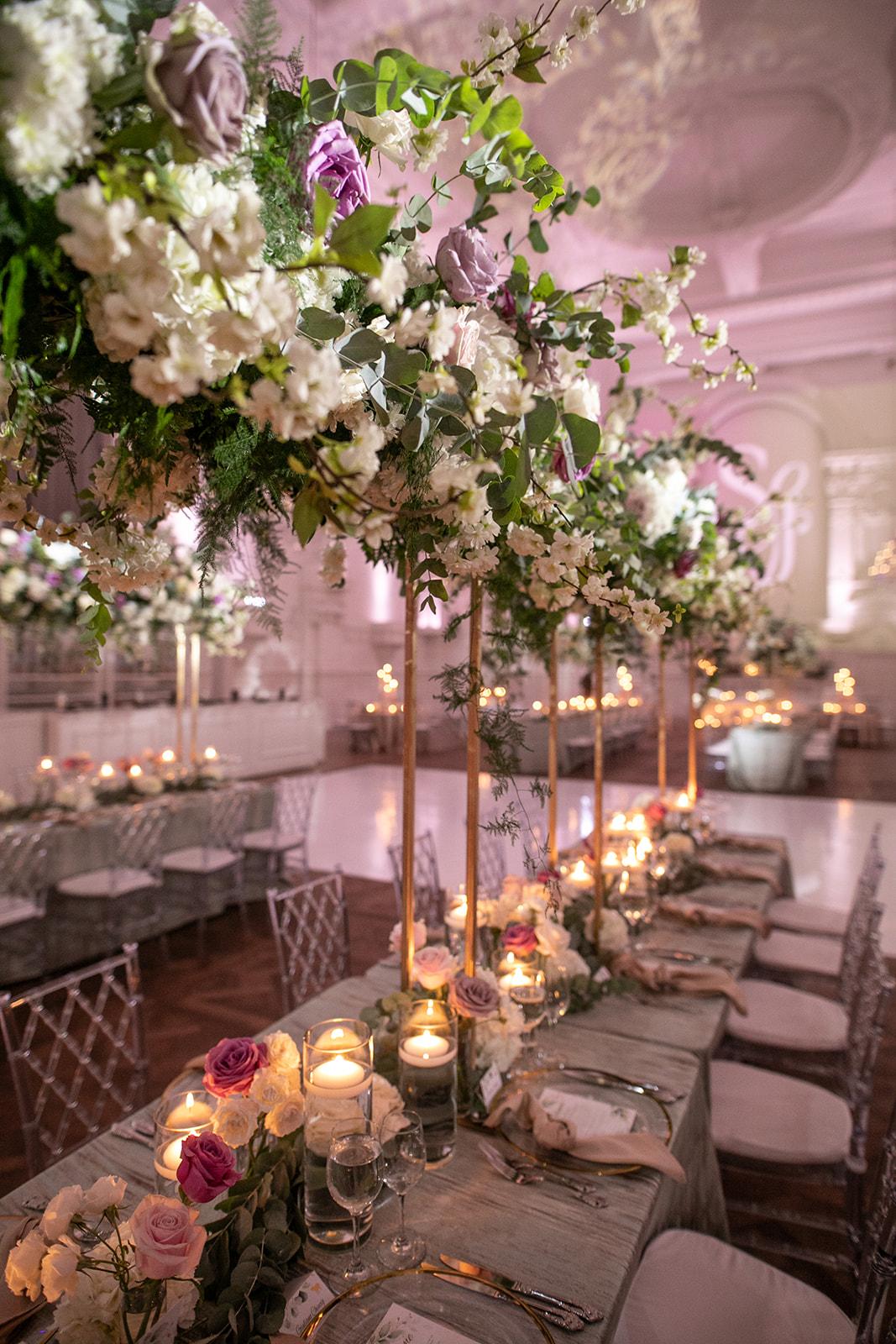 A Glamorous Summer Wedding at the Notre-Dame Basilica 52