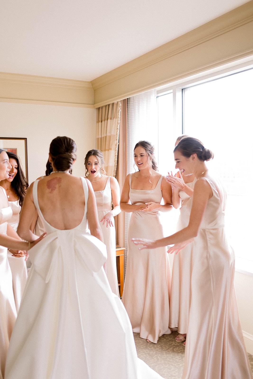 A Glamorous Fall Wedding at the Indiana Roof Ballroom 21