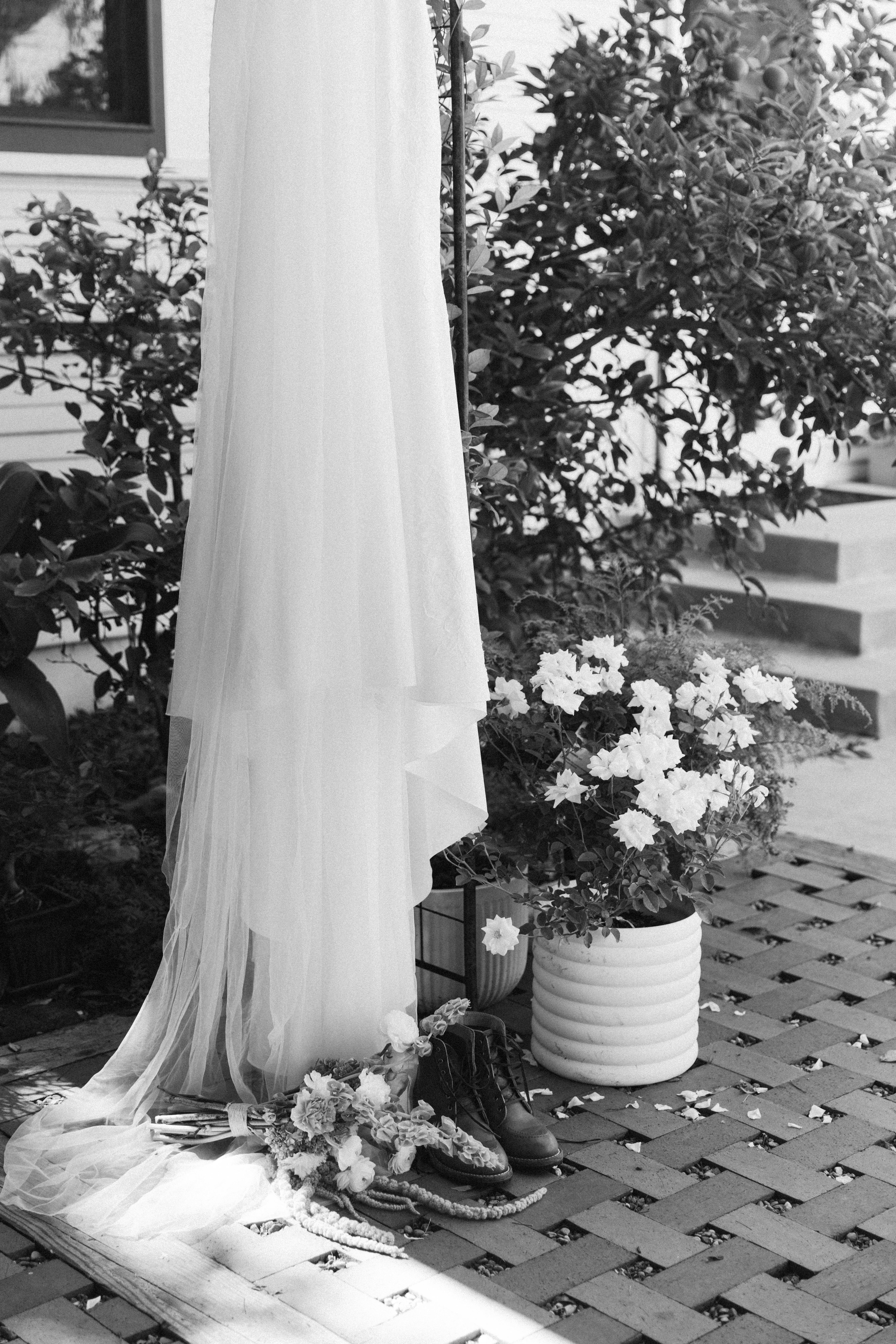 A Whimsical Summer Wedding in Southern California 28