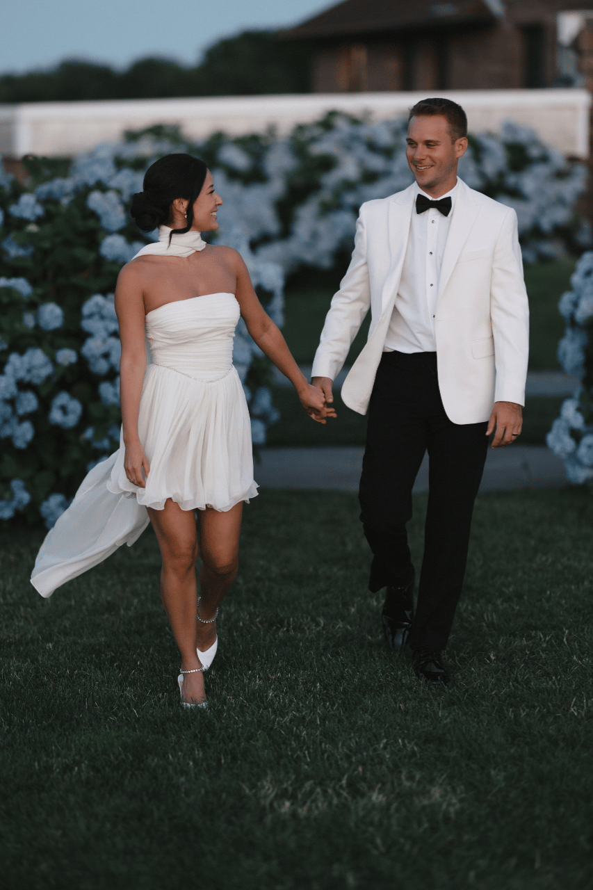 A Classic Summer Wedding at OceanCliff Hotel