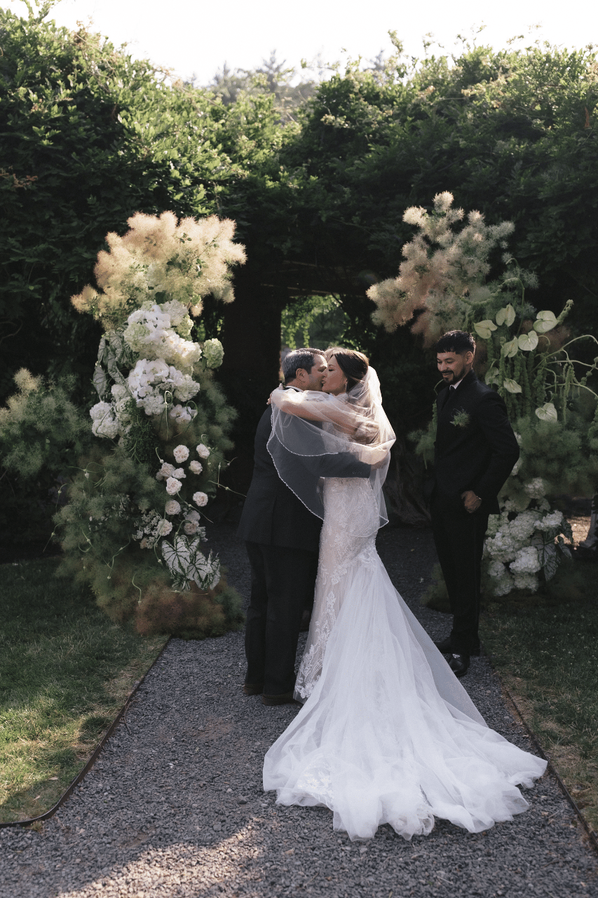 A Whimsical Summer Wedding at The Mansion at Turner Hill