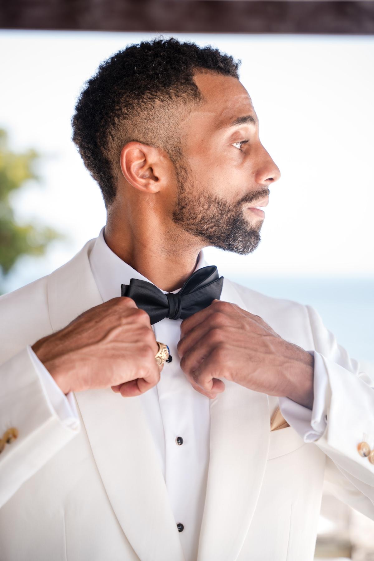 A Glamorous Summer Wedding at the Patoo Castle 4