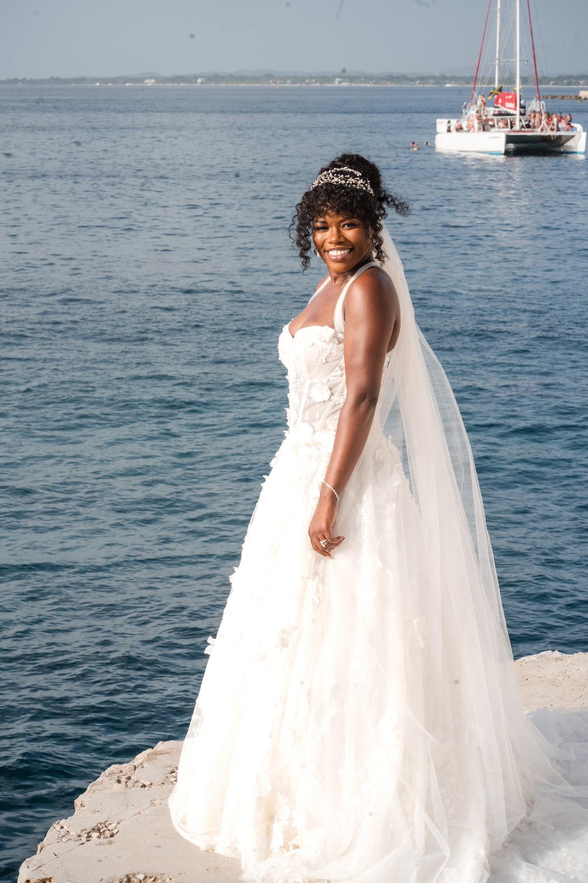A Glamorous Summer Wedding at the Patoo Castle 20