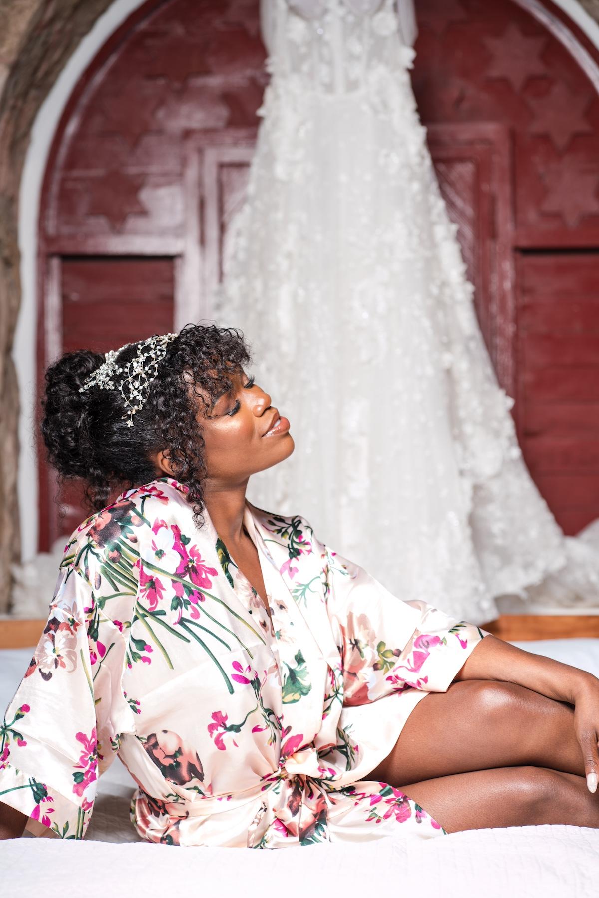 A Glamorous Summer Wedding at the Patoo Castle 19