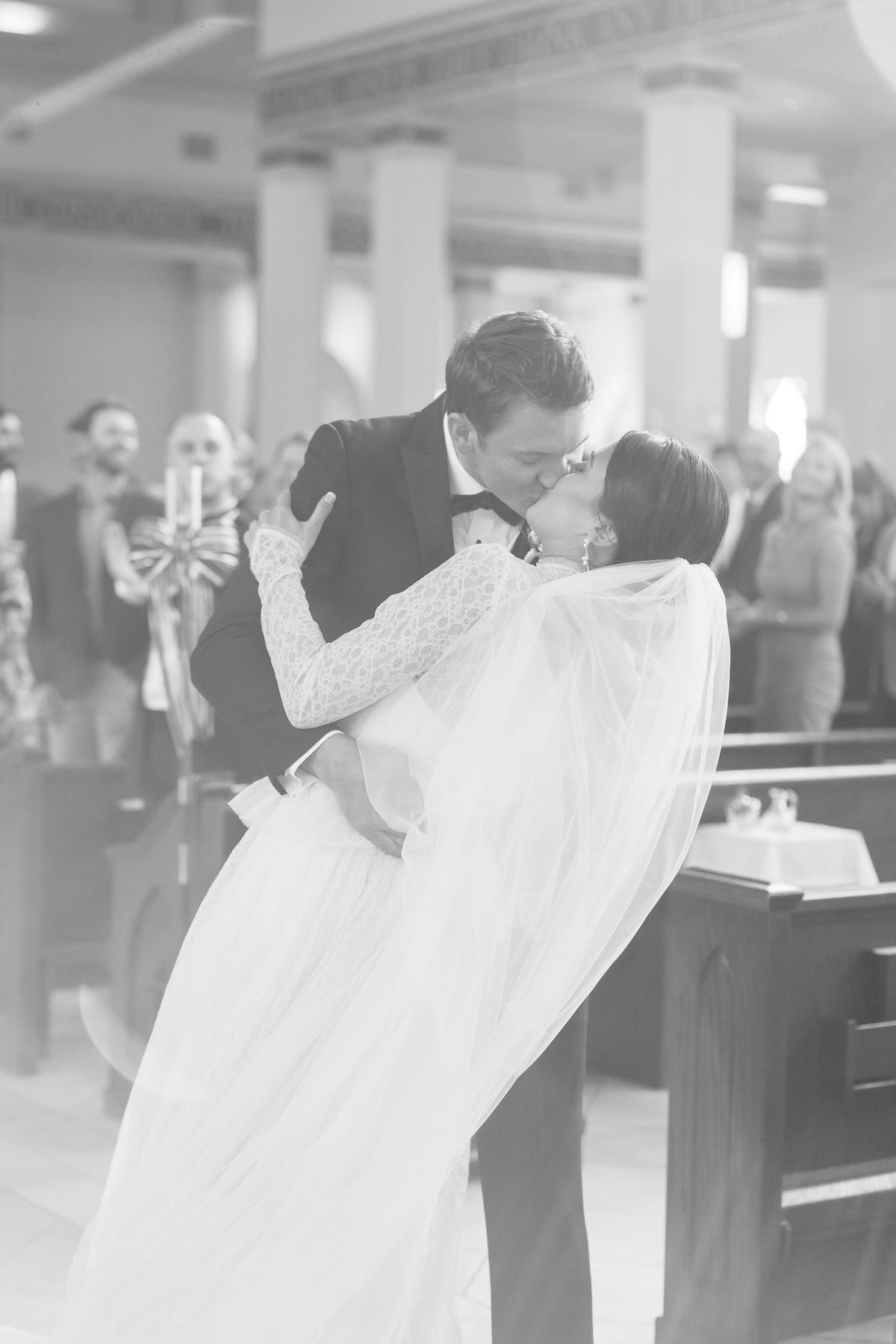A Classic Winter Wedding at The Hotel Concord 3