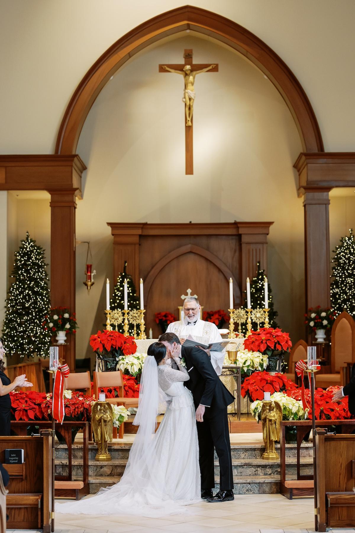 A Classic Winter Wedding at The Hotel Concord 92