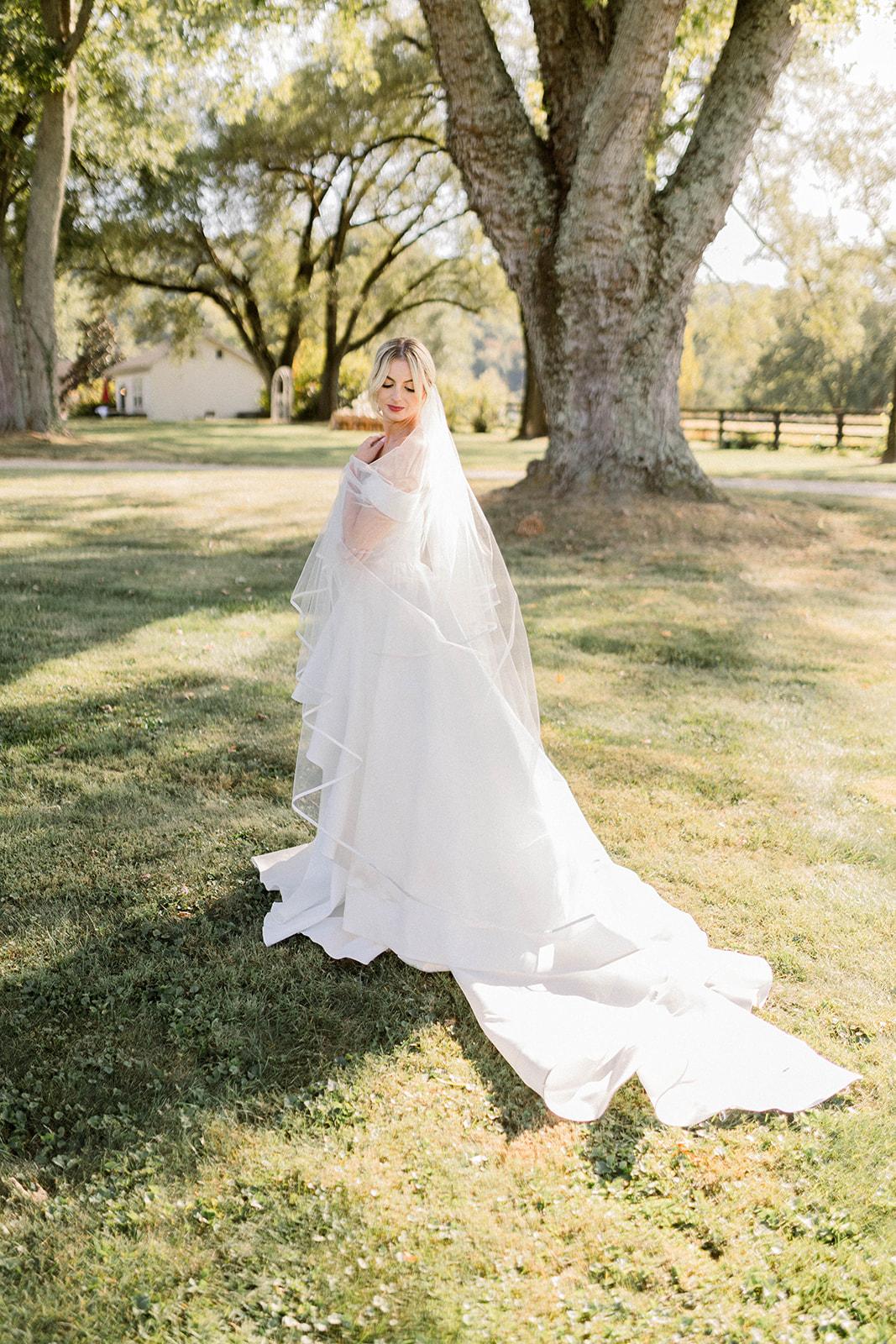 A Rustic Fall Wedding at the Richwood on the River 64