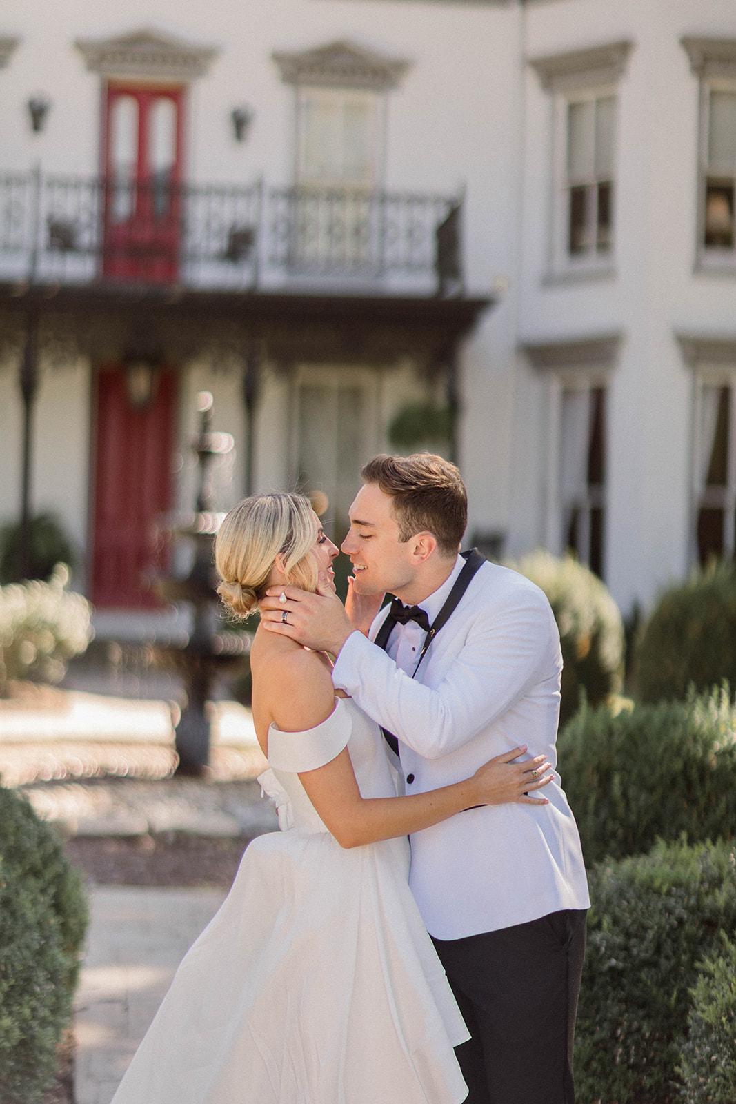 A Rustic Fall Wedding at the Richwood on the River 11