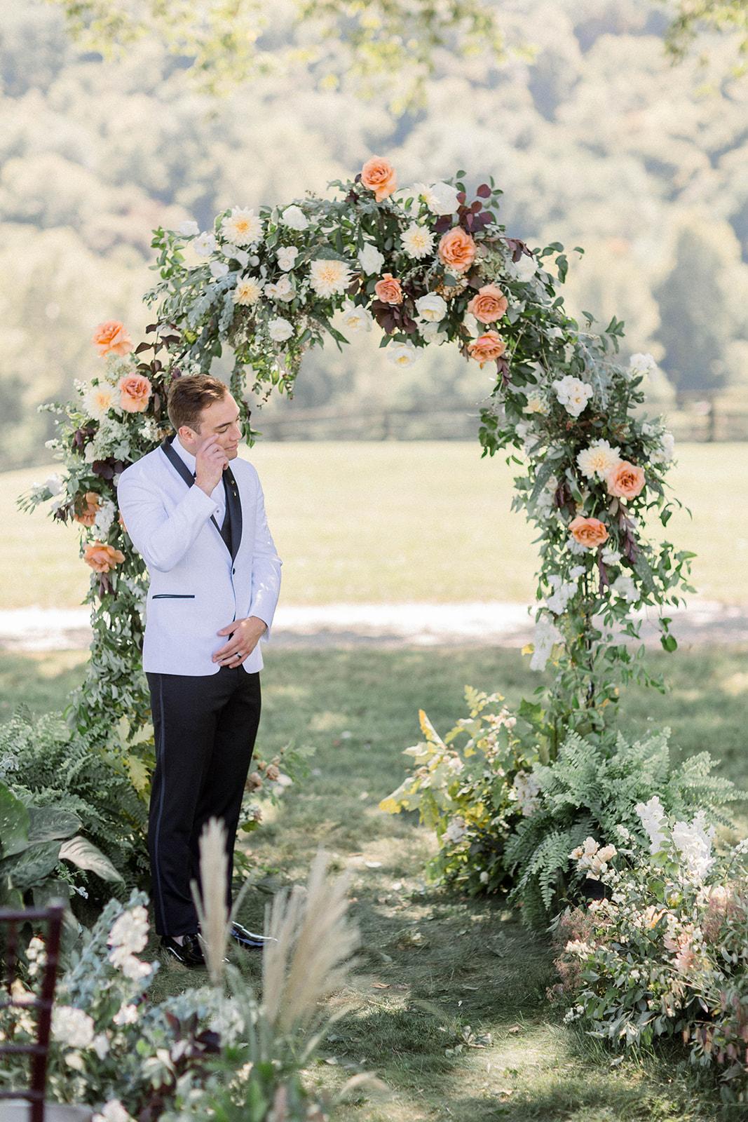 A Rustic Fall Wedding at the Richwood on the River 74