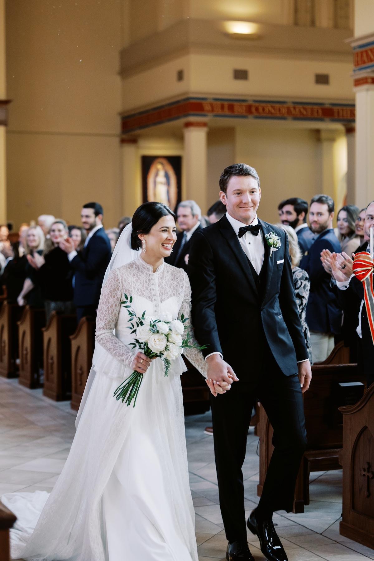 A Classic Winter Wedding at The Hotel Concord 43